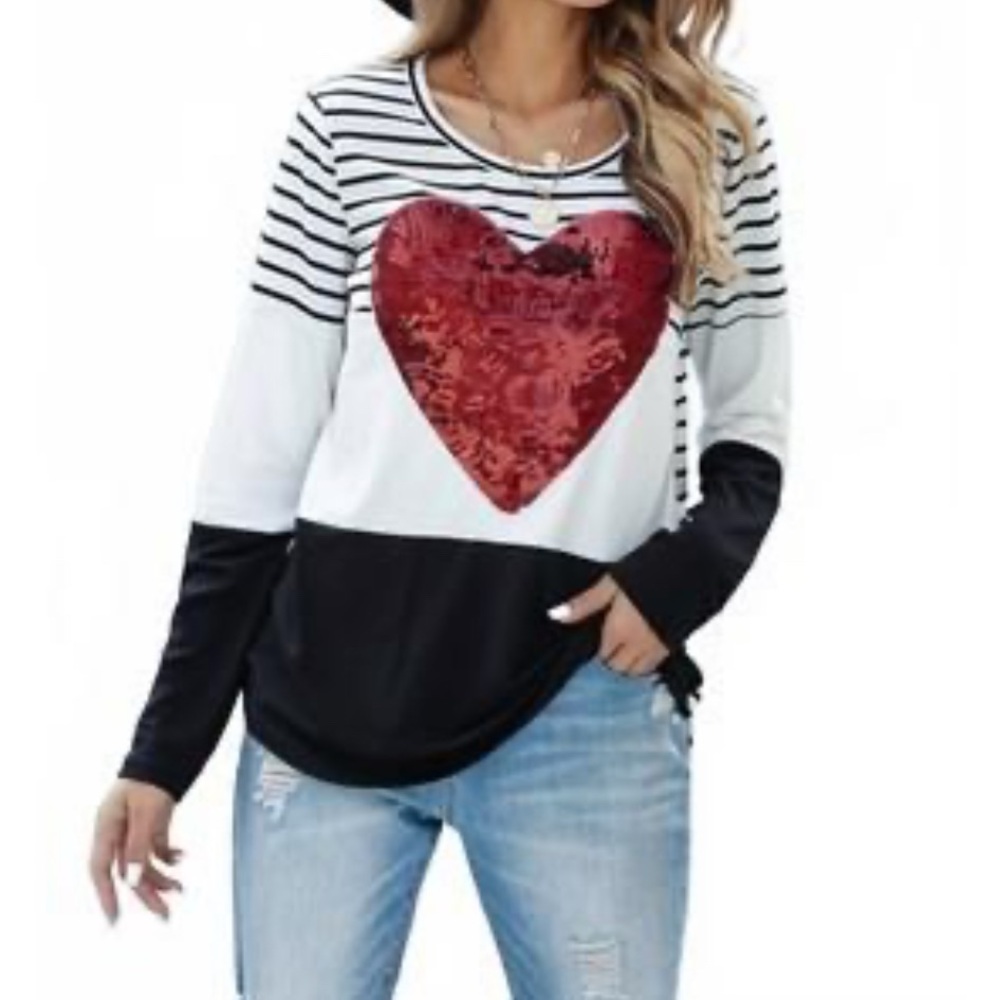 Heart Sequin Women’s Striped LS Top L Black White Glam Casual Knit Bling